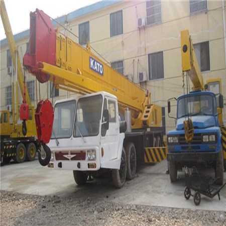 Kato mobile crane in japan 