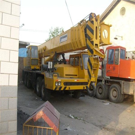 Tadano hydraulic crane 80ton 