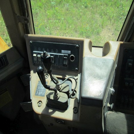 CAT 950F Used Wheel Loader – Year 1995 for Sale