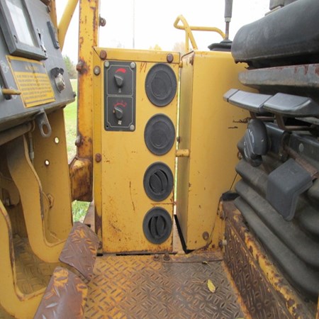 Used CAT D3CXL Series III Crawler Dozer for Sale