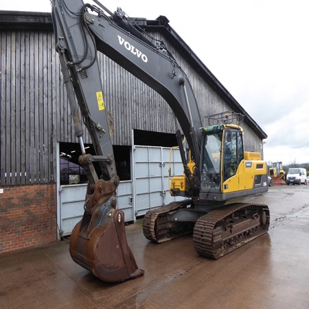 Volvo – 2013 – EC300D Used Crawler Excavator for Sale