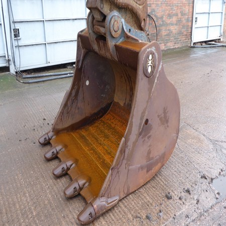 Volvo – 2013 – EC300D Used Crawler Excavator for Sale