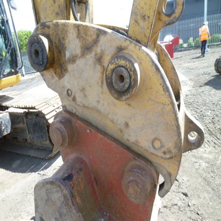 Caterpillar 319D Used Excavator for Sale