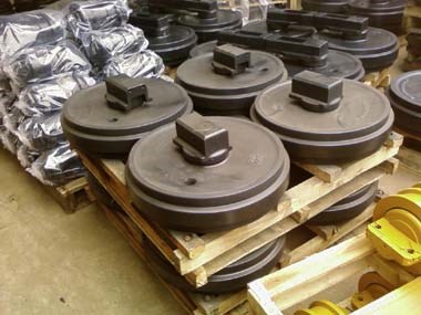 Excavator/bulldozer undercarriage parts