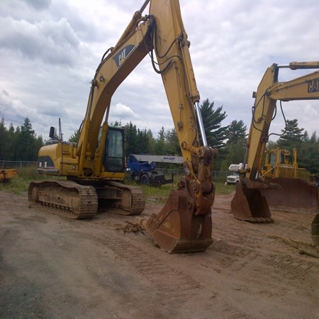 Used Caterpillar 330DL Crawler Excavator for Sale