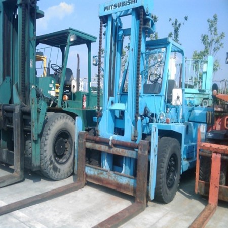 Used MITSUBISHI FD150 Forklift for Sale
