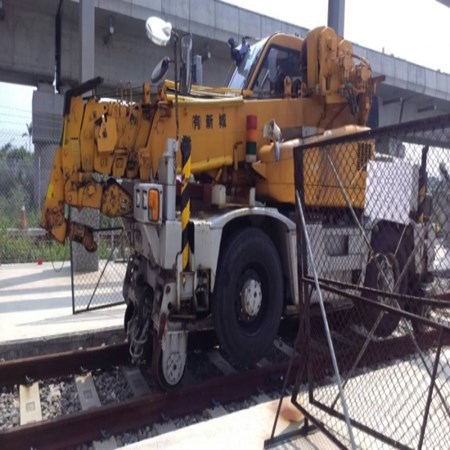 Used KOMATSU LW80-1 Crane for Sale