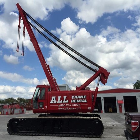 Used Crane - 1997 Manitowoc 888 for Sale