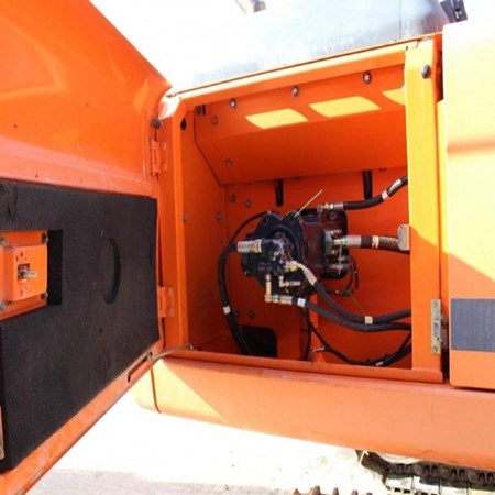 Used Doosan DX300 LC Crawler Excavator for sale