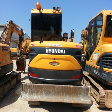 Used HYUNDAI HX60 Crawler Excavator for sale