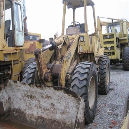 1992 Caterpillar 910E Wheel Loader