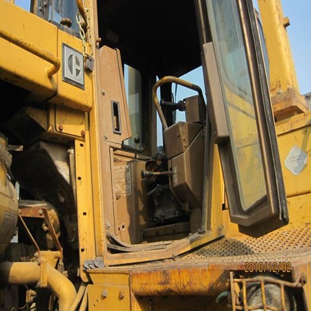 1990 Caterpillar D7H Bulldozer