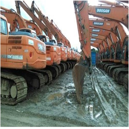 100+ Units for Sale - Used Doosan Excavator with Engine Power 124 kW / 167 HP at 1800 RPM