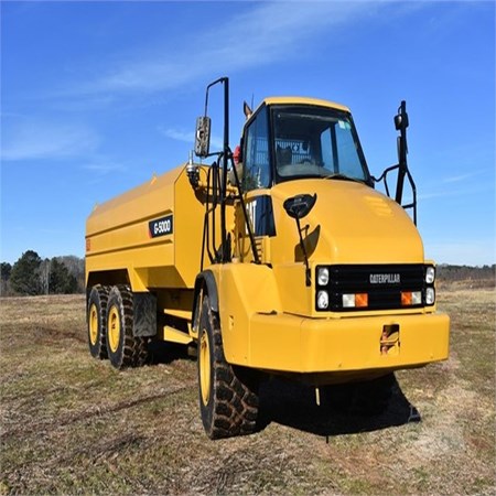 Used Caterpillar 725 Off-Highway Truck for Sale
