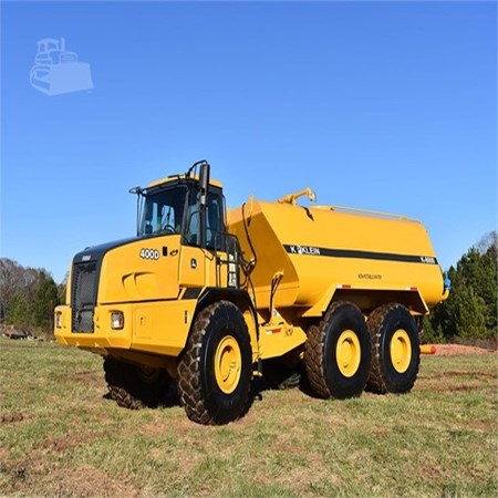Used DEERE 400D Off-Highway Truck for Sale