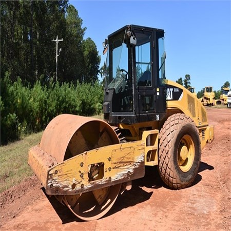 Used Smooth Drum Compactor CS56 – Caterpillar for Sale
