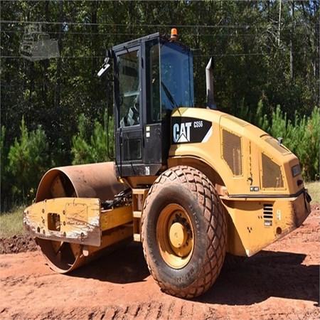 Used Smooth Drum Compactor CS56 – Caterpillar for Sale