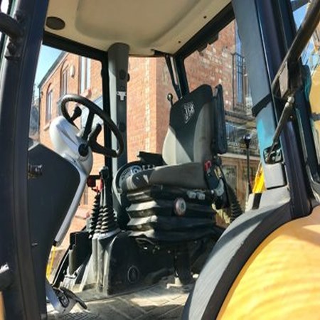 Used Digger Loader - JCB 3CX Sitemaster 4T – Year 2003 for Sale
