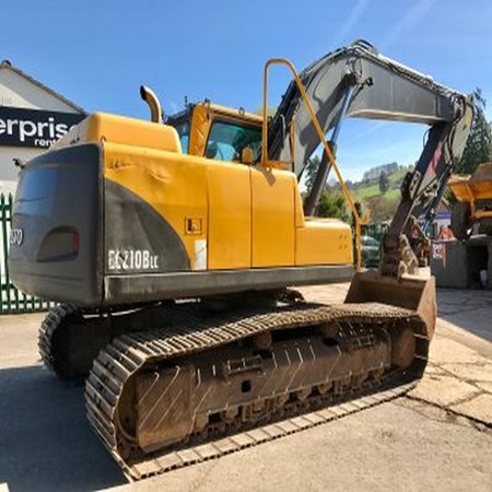 2007 Volvo EC210 BLC - Used Excavator with 5ft Bulk Bucket for Sale