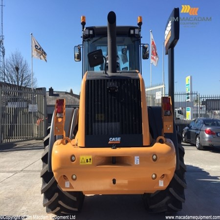 Used CASE 721F 5 speed Wheel Loader in good condition for sale