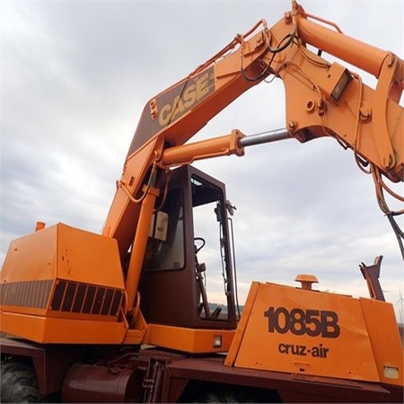 Used 1085B CRUZ-AIR Wheel Excavator – CASE for Sale