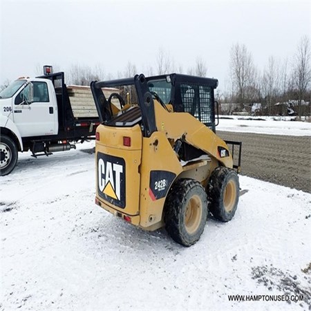 Used Wheel Skid Steer 242B3 – CATERPILLAR for Sale