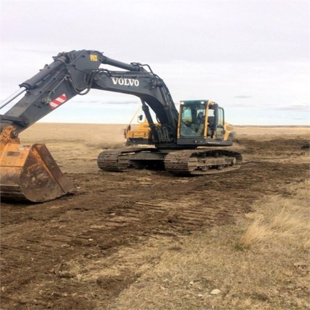 VOLVO EC330B LC – Used Crawler Excavator for Sale