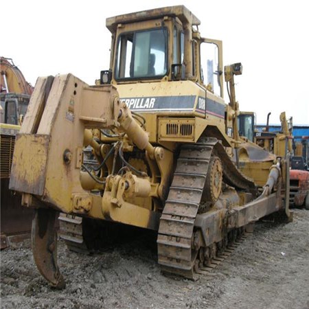 Caterpillar D8N dozer