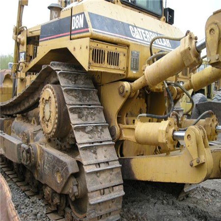 Caterpillar D8N dozer