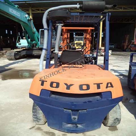 Used Reconditioned TOYOTA 70 FD030 Forklift Truck for Sale