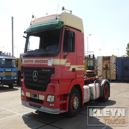 Used Mercedes-Benz Actros 1841 LS Truck for Sale