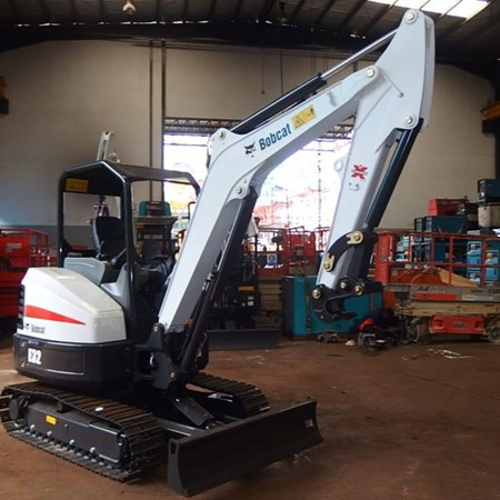 BOBCAT E32 Mini Excavator for Sale