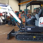 BOBCAT E32 Mini Excavator for Sale