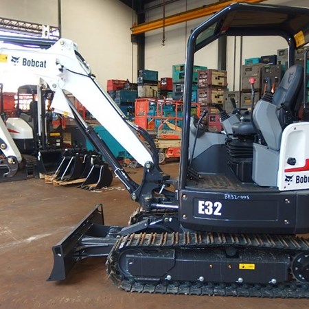 BOBCAT E32 Mini Excavator for Sale