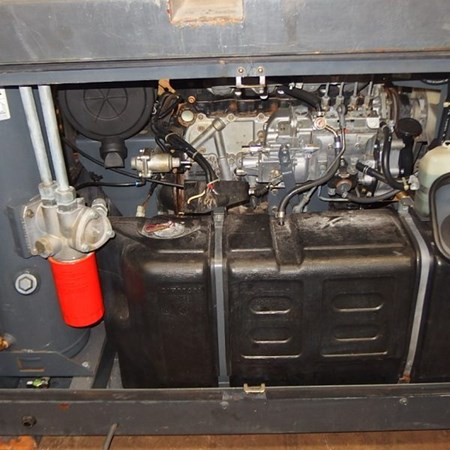 Used AIRMAN PDS175SC Air compressor for Sale