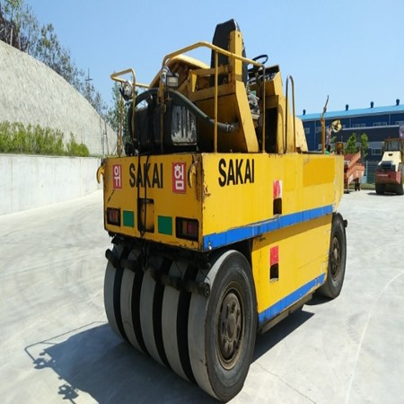 Used SAKAI- TS200 Road Roller& Compactor (1998) for sale