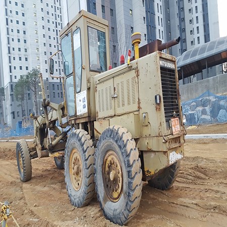 Used MITSUBISHI-MG400 Grader for Sale