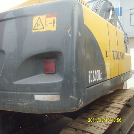 USED VOLVO EXCAVATOR EC240BLC