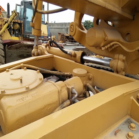 2 units of Used CAT 14G Grader - Year 1995 for Sale
