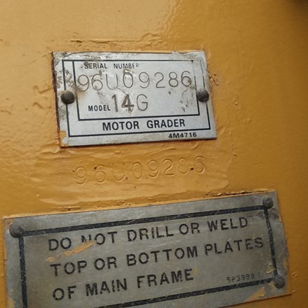 2 units of Used CAT 14G Grader - Year 1995 for Sale