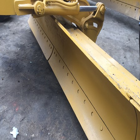 Year 2003 - 2 units of Used Grader CAT 120H for Sale