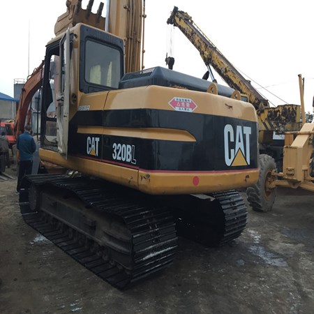 2 units of Used CAT 320BC Tracked Excavator - Year 1998 for Sale