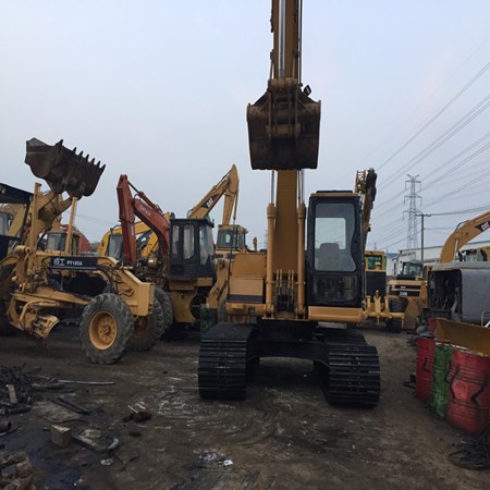 2 units of Used CAT 320BC Tracked Excavator - Year 1998 for Sale