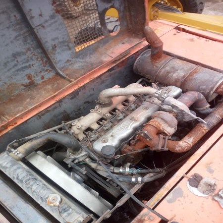 Year 1995 – 2 Units of Used Wheeled Excavator HITACHI EX160WD for Sale