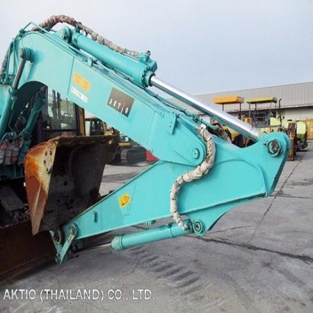 Used KOBELCO SK135SR-2 Crawler Excavator for Sale