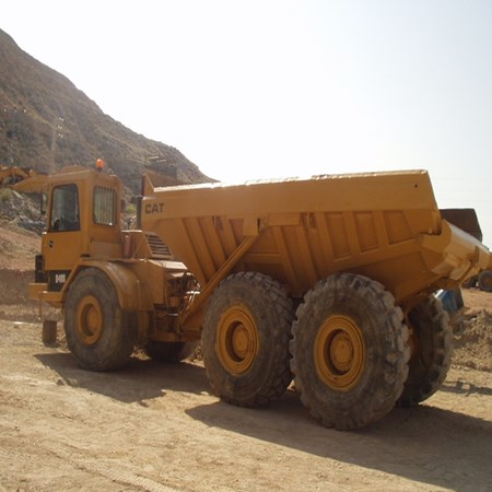 Year 1986 - CATERPILLAR D400 Used Dumper for Sale