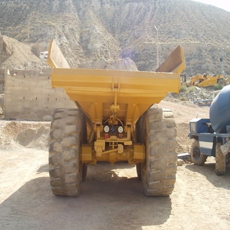 Year 1986 - CATERPILLAR D400 Used Dumper for Sale
