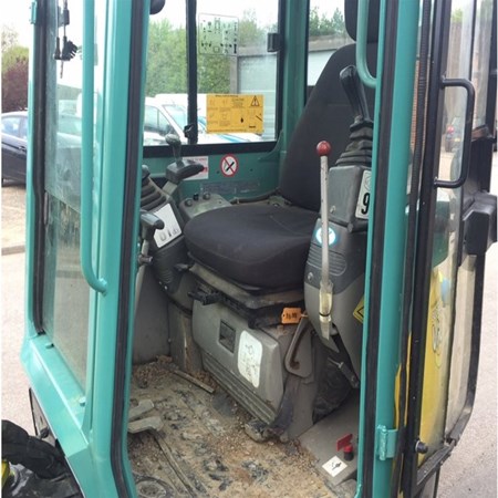 Used Vio 25-4 Mini Crawler Excavator – Yanmar for Sale