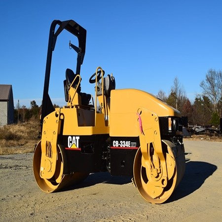 Caterpillar – CB-334E Used Asphalt Roller for Sale
