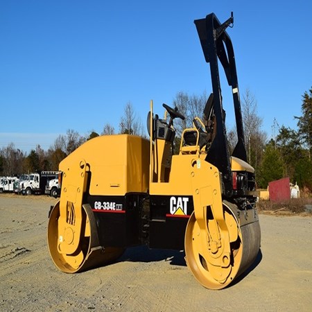 Caterpillar – CB-334E Used Asphalt Roller for Sale